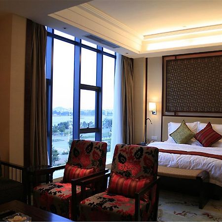 Southern Club Hotel Kanton Zewnętrze zdjęcie