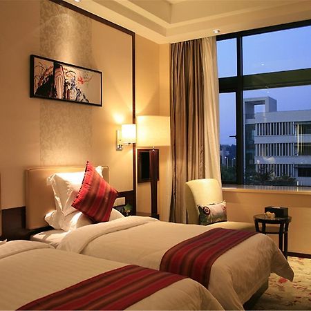 Southern Club Hotel Kanton Zewnętrze zdjęcie